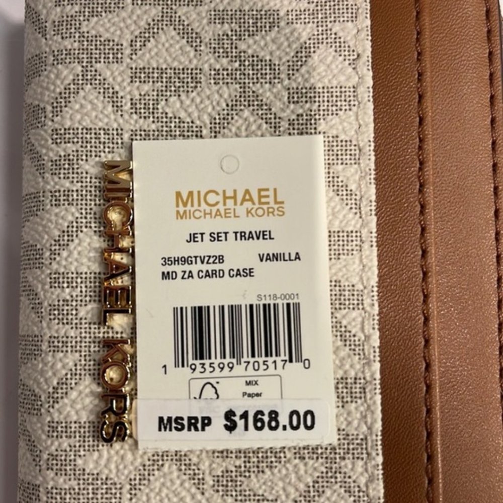 Michael Kors Jet Set Travel Medium Zip Around Card Case Vanilla - Picture 2 of 16